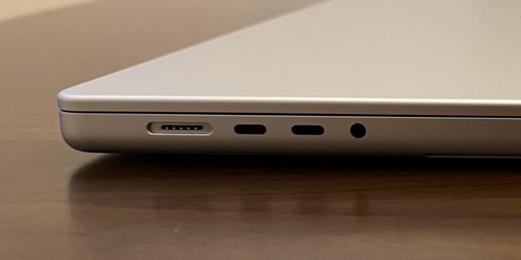 Recensione del MacBook Pro M2 da 13 pollici, 2022